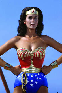 Picture of Wonderwoman standing with her hands on her hips